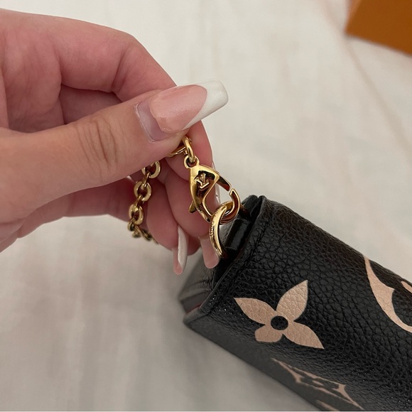 Authentic Louis Vuitton Félicie Pochette - Picture 4 of 6